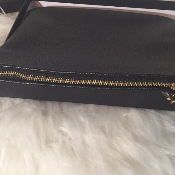 Lane Bryant Black leather Pouch Bag Clutch New - Picture 4 of 4